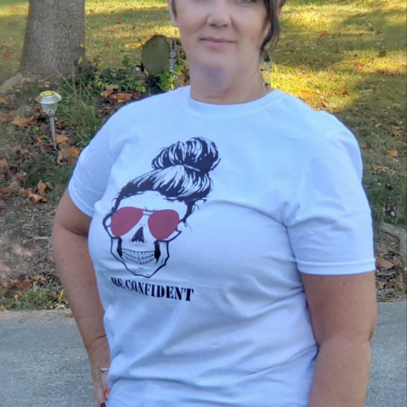 Be Confident Skull Mom Life Rocker tee - Picture 3 of 3